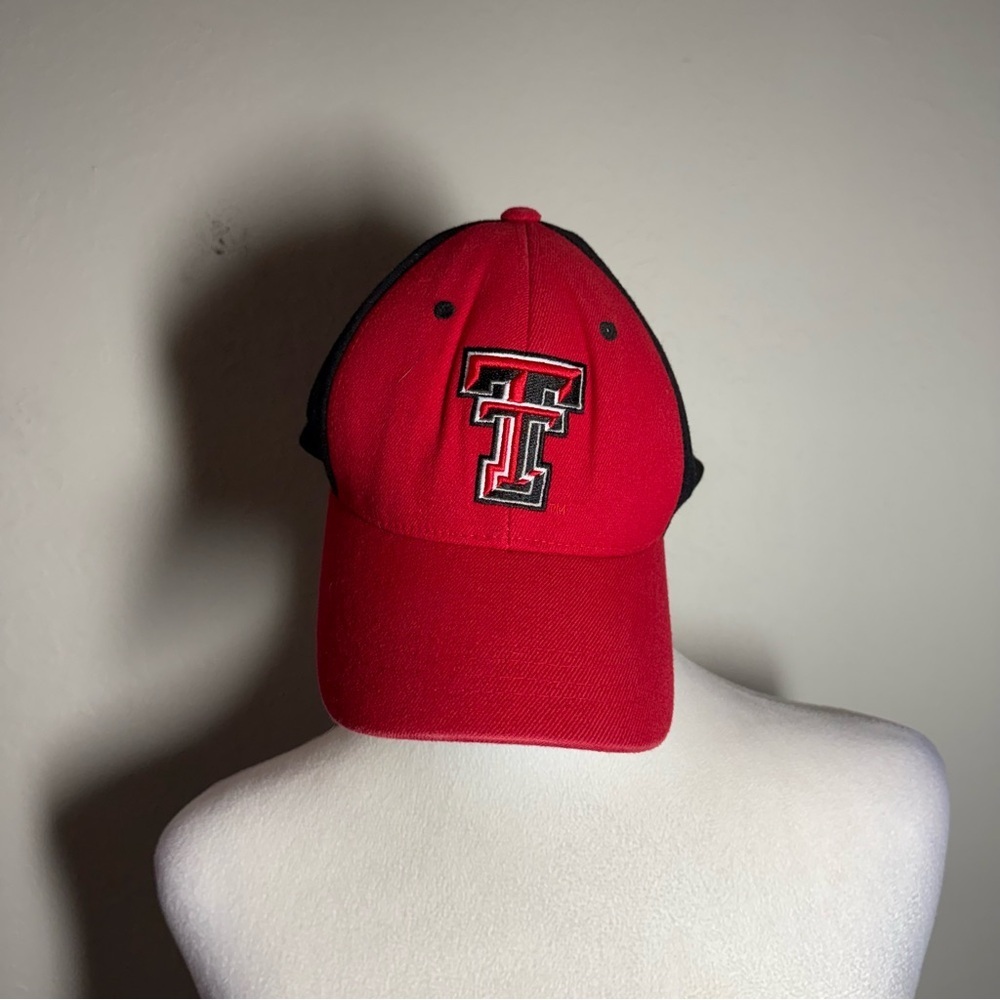 Men’s OSFM Red and Black Texas Tech Top of the World Athletic Colligate Hat